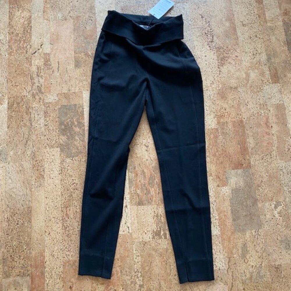 NWT - The Stella Legging 1.0, black, size 4 - Picture 3 of 4